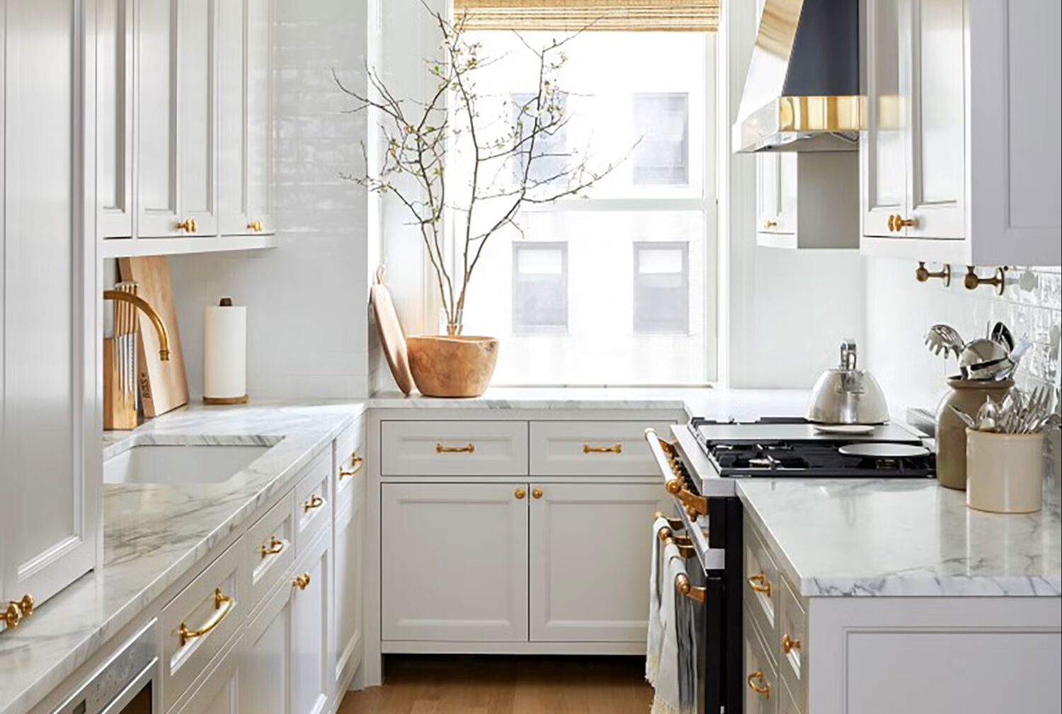 Galley, L-Shape and U-Shape Kitchens: Which Layout Fits You?